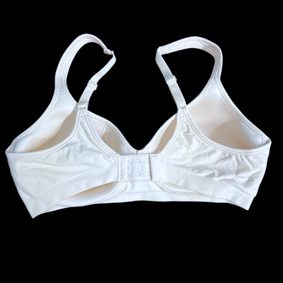 Bali Soft White Underwire Free Comfort Bra Sz 38C - Picture 5 of 9
